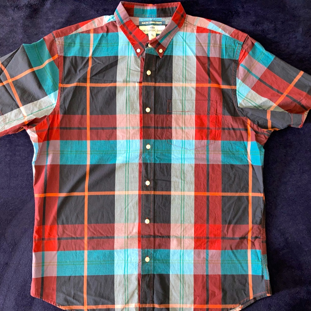 New w/out tags, Old Navy Casual Button Down Short Sleeve Classic shirt, XL, Slim